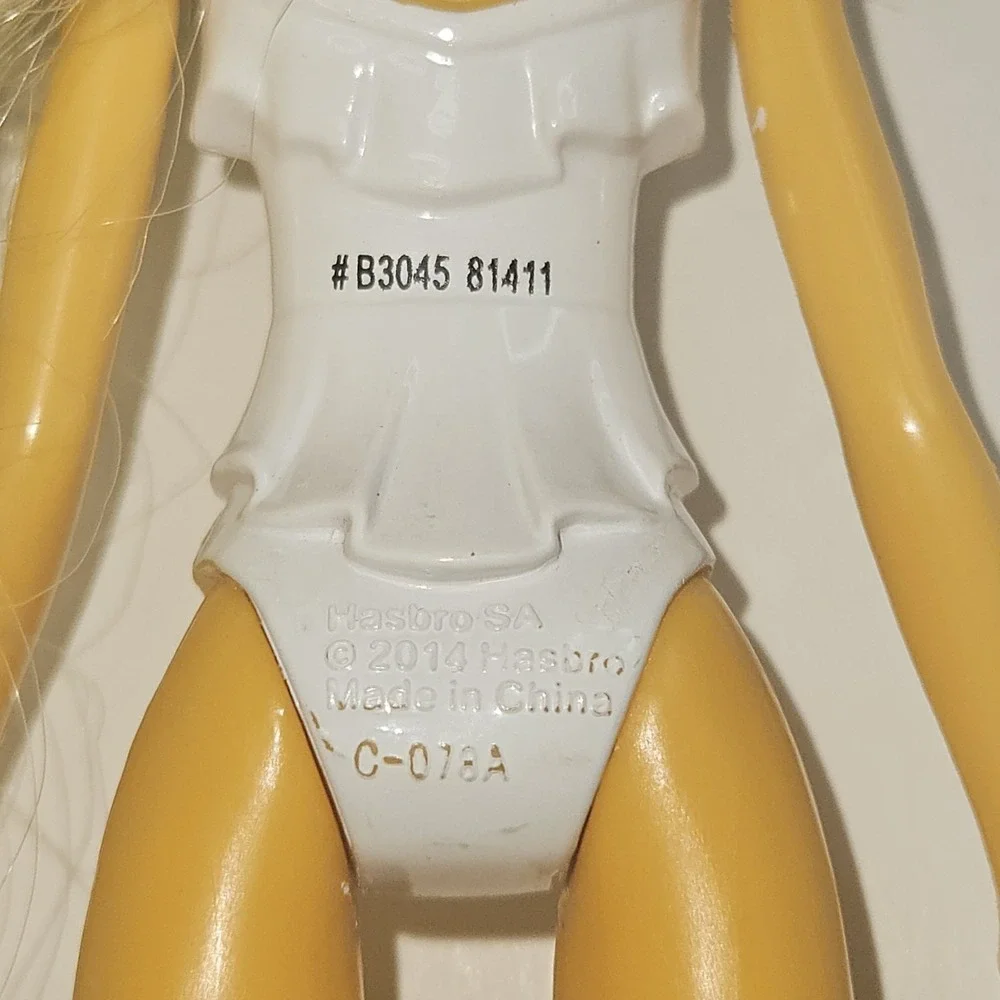 Hasbro My Little Pony Equestria Doll Blonde Hair 9 Inch Stella Horse Swimsuit
